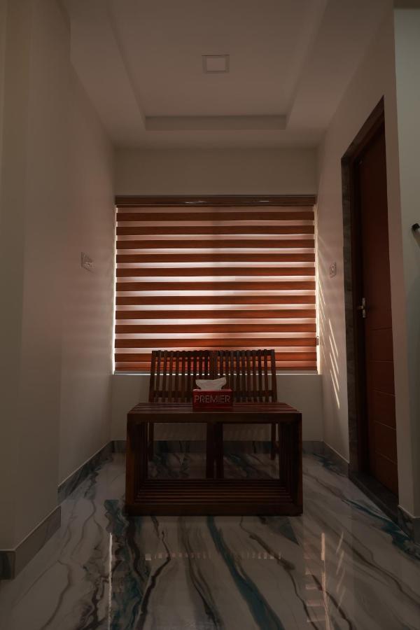 Delano Residency Otel Kaliyal Dış mekan fotoğraf