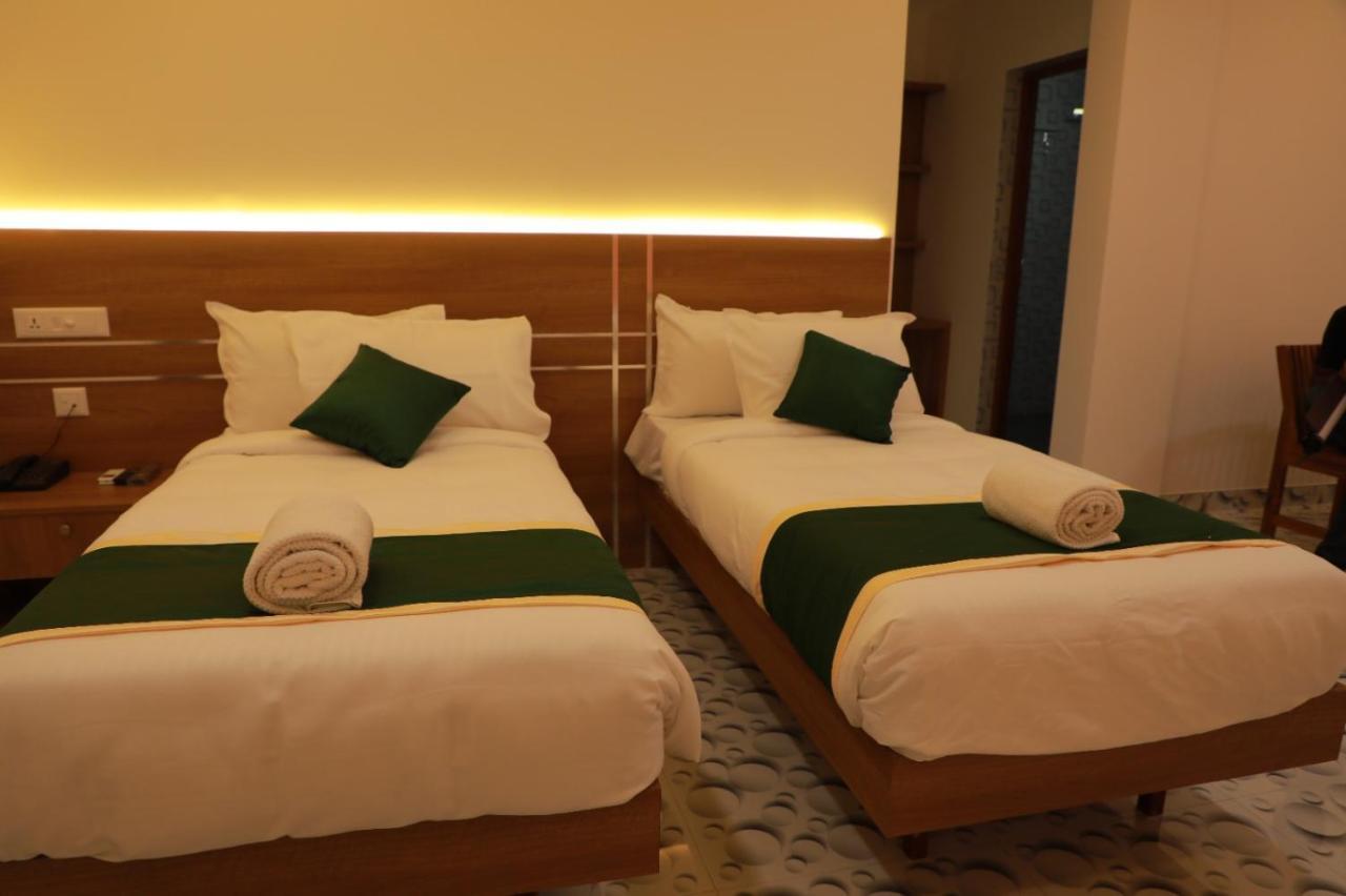 Delano Residency Otel Kaliyal Dış mekan fotoğraf