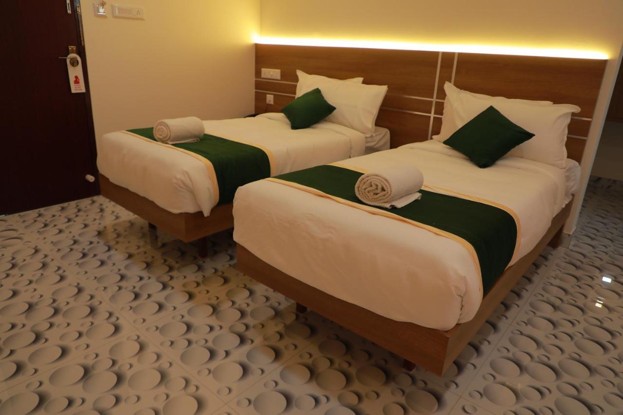 Delano Residency Otel Kaliyal Dış mekan fotoğraf
